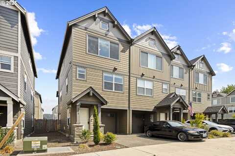 176 SW HEWITT AVE, Troutdale, OR 97060