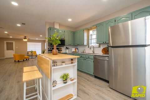 410 W Ave C, San Angelo, TX 76903