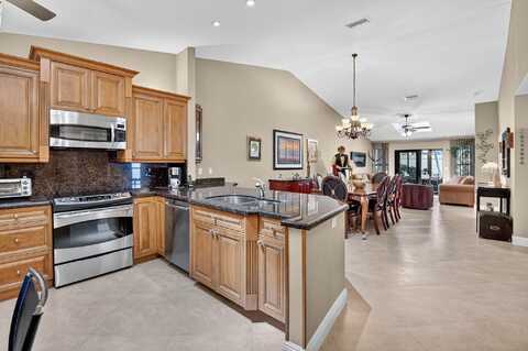 10021 Andrea Lane, Boynton Beach, FL 33437