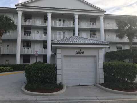 3826 Whitehall Drive, West Palm Beach, FL 33401