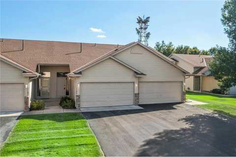 1175 Honeysuckle Lane SE, Cambridge, MN 55008