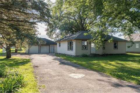 815 S 4th Street, Le Sueur, MN 56058