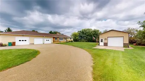 23096 Bluegrass Road, Albert Lea, MN 56007