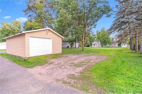 630 3rd Avenue SW, Cambridge, MN 55008