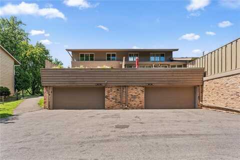 212 Windsor Court, New Brighton, MN 55112