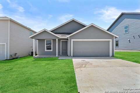 117 Autumn Trail, Floresville, TX 78114