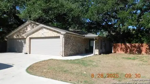 1411 Martin, Pleasanton, TX 78064