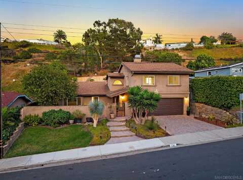 2261 Garfield Rd, San Diego, CA 92110