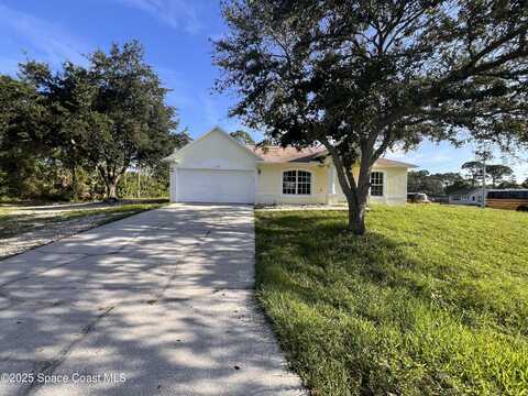207 Gates Street SW, Palm Bay, FL 32908