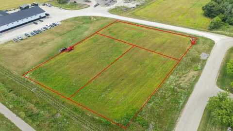 L1 KDR Court, Green Lake, WI 54941
