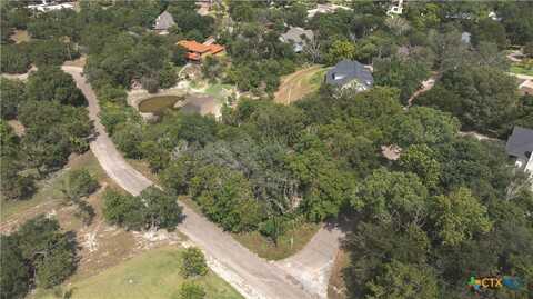 800 Hillcrest Drive, Salado, TX 76571
