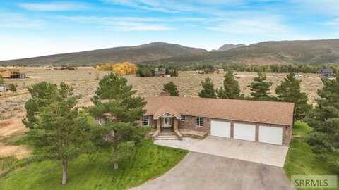 5335 Fox Creek Hollow, Victor, ID 83455