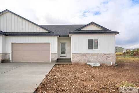 3694 E Felix Way, Ammon, ID 83401