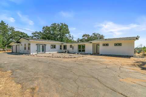 11162 Duggan Road, Central Point, OR 97502