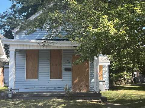1013 W DELAWARE Street, Evansville, IN 47710
