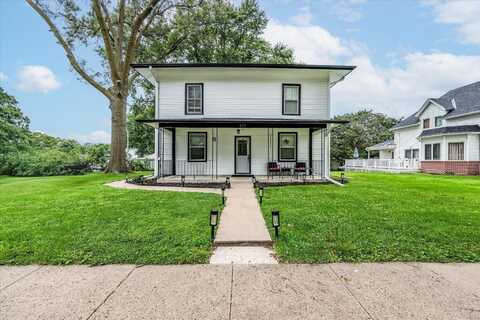 310 N CHESTNUT Street, AVOCA, IA 51521