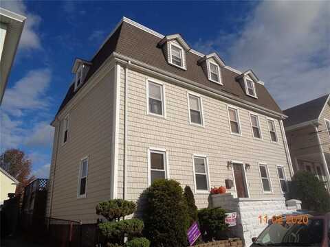 20 Lee Avenue, Newport, RI 02840