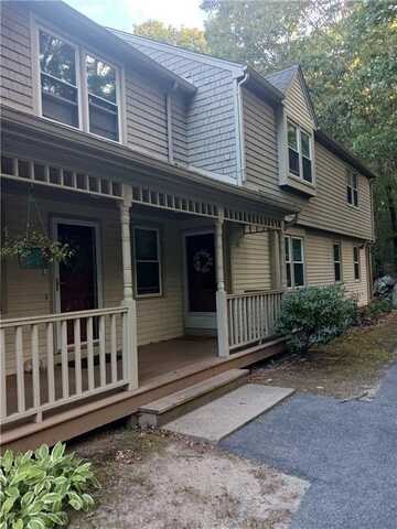 45 Niblick Circle, Coventry, RI 02816