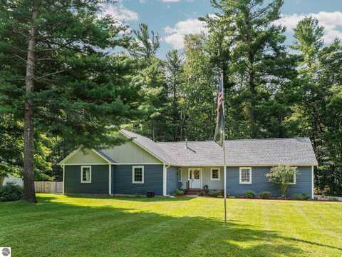 698 Bass Lake Road, Traverse City, MI 49685