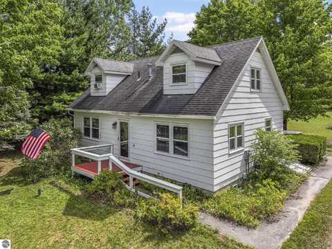 8915 Cedar Run Road, Traverse City, MI 49684