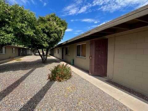 2821 N Columbus Boulevard, Tucson, AZ 85712