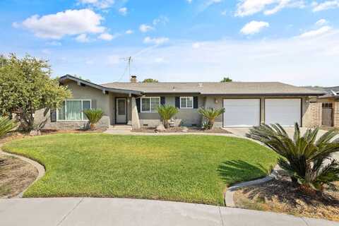 789 E Millwood Drive, Dinuba, CA 93618