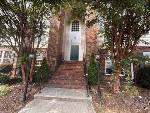 135 James Road, High Point, NC 27265