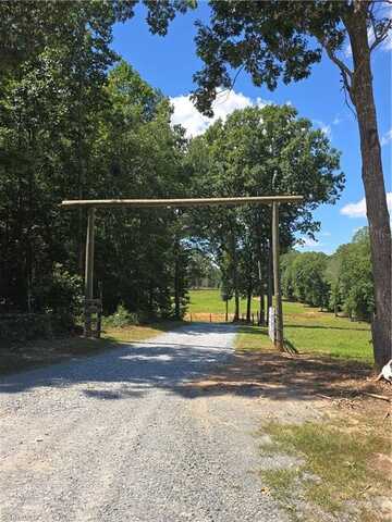 1475 Langley Road, Staley, NC 27355