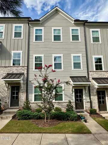418 Clementine Drive, Cary, NC 27519