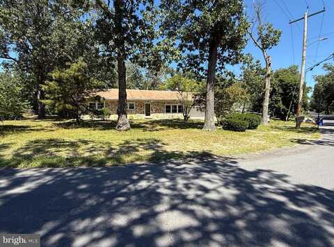 319 JAYS AVENUE, WILLIAMSTOWN, NJ 08094