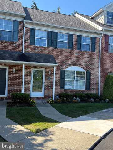7 BECKET COURT, READING, PA 19607