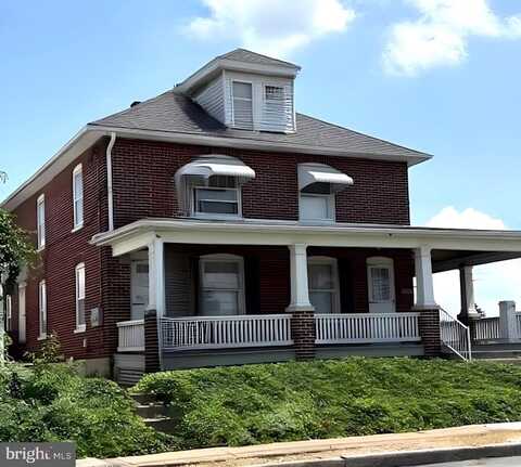 598 S S FOURTH STREET, CHAMBERSBURG, PA 17201