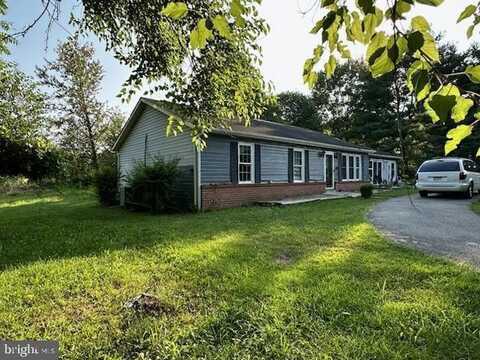1696 NIPETOWN ROAD, MARTINSBURG, WV 25404