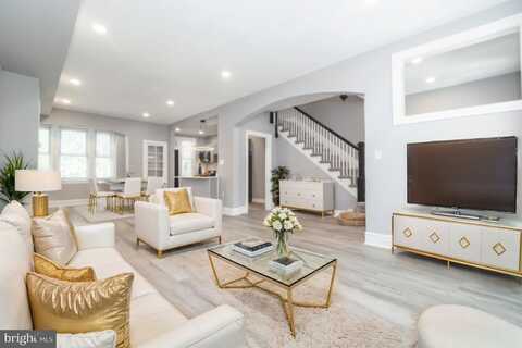 2111 N ELLAMONT STREET, BALTIMORE, MD 21216