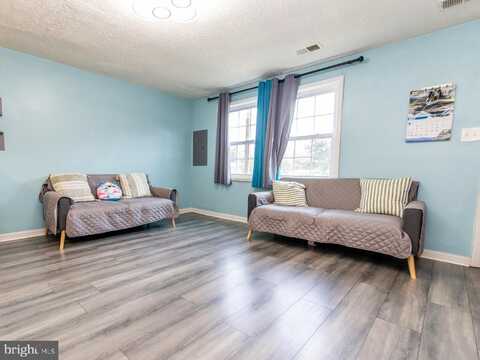 1852 VILLAGE GREEN DRIVE, LANDOVER, MD 20785