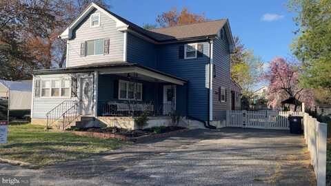 20 MAPLE AVENUE, WILLIAMSTOWN, NJ 08094
