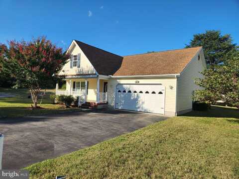404 SUMMIT DRIVE, BLADES, DE 19973