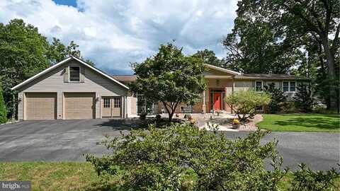 80 HERRS RIDGE ROAD, GETTYSBURG, PA 17325