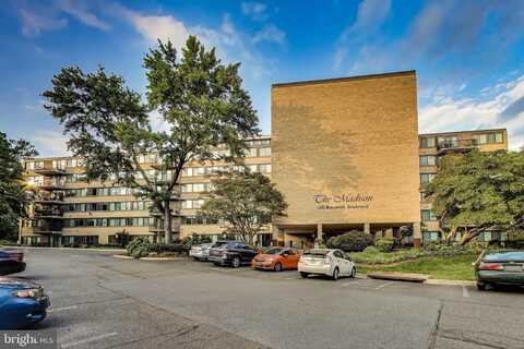 600 ROOSEVELT BOULEVARD, FALLS CHURCH, VA 22044