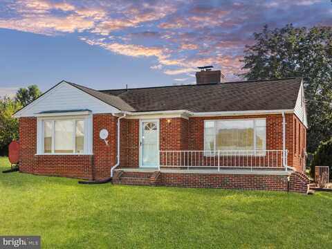 3634 N EAST SIDE, ELKTON, VA 22827
