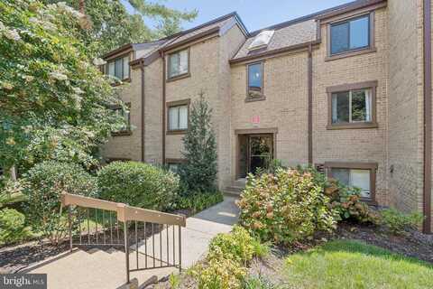1639 PARKCREST CIRCLE, RESTON, VA 20190
