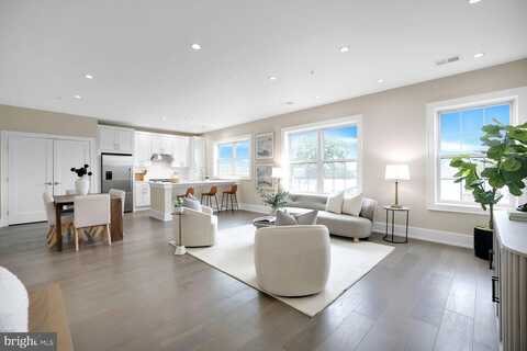 16 17TH STREET NE, WASHINGTON, DC 20002