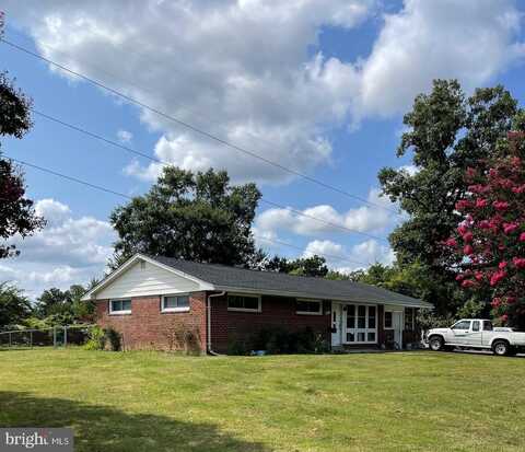 4615 ROUNDHILL ROAD, ALEXANDRIA, VA 22310