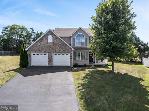 25 RUSKIN COURT, INWOOD, WV 25428