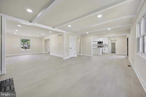 9 NOTTINGHAM ROAD, MARLTON, NJ 08053