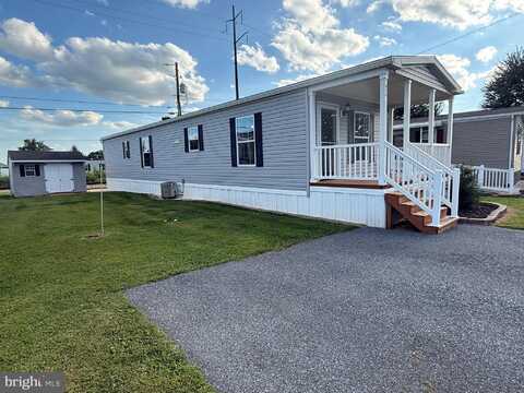 456 BRENDON DRIVE, LEOLA, PA 17540