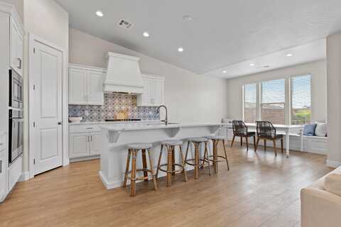 133 W WHITE PEARL DR, Washington, UT 84780