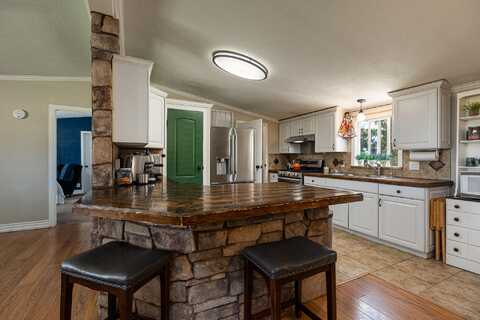 1768 S Lee DR, Kanab, UT 84741