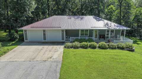 6511 Gilbertville Road, LaPorte City, IA 50651