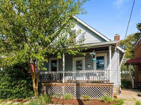 28 Lodge St, Overbrook, PA 15227